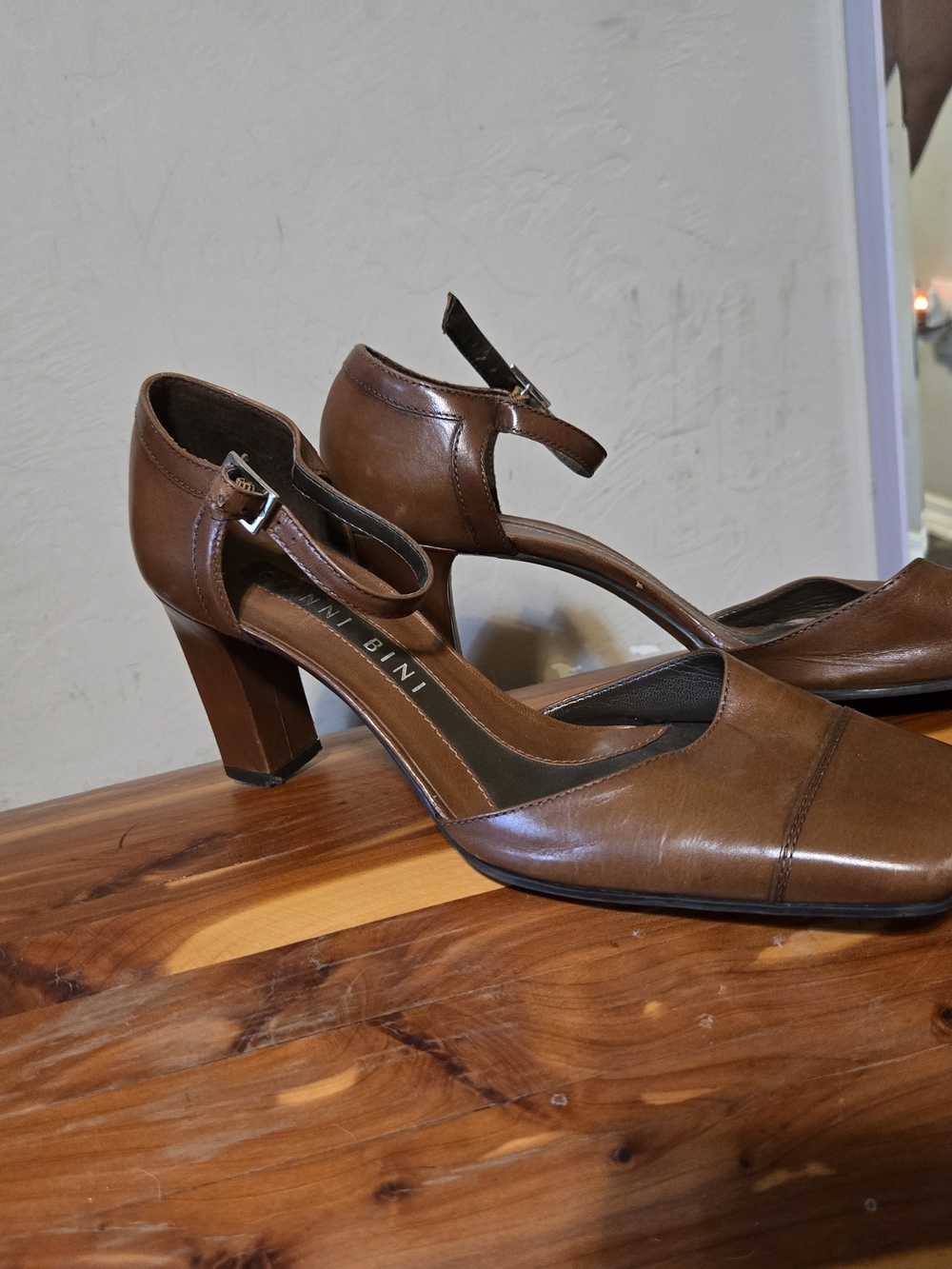 Vaneli Bini Brown Leather Ankle-Strap Heels - Picture 4 of 9